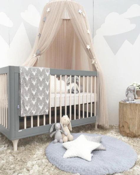 Ciel de lit bébé beige en toile de moustiquaire - Mon Doux Cocon