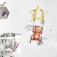 Stickers chambre de bébé - Autocollants ourson brun ou lapin faisant de la balançoire - Mon Doux Cocon